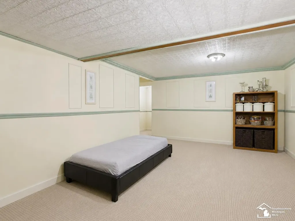 817 W 5th Street Monroe Charter Township MI 48161