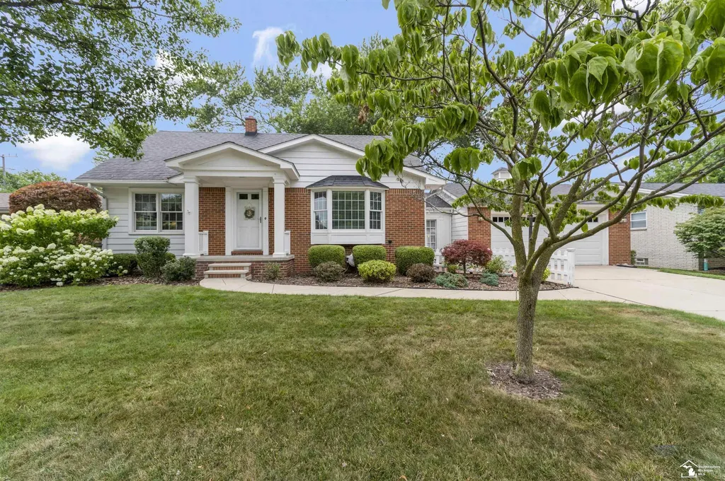 542 Fox Drive Monroe City MI 48161