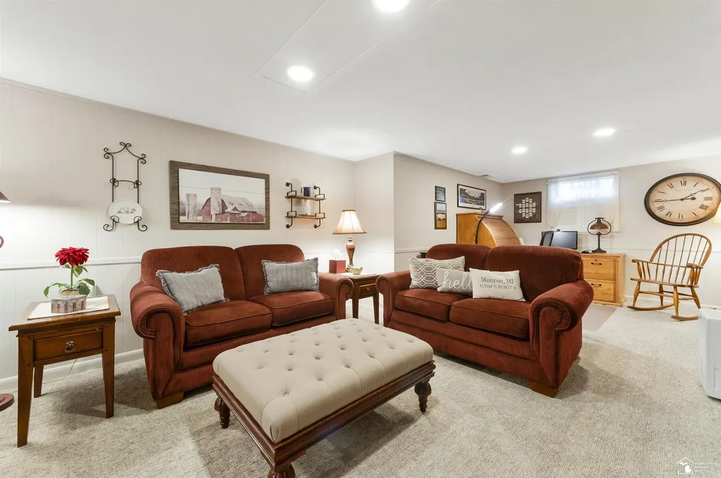 542 Fox Drive Monroe City MI 48161