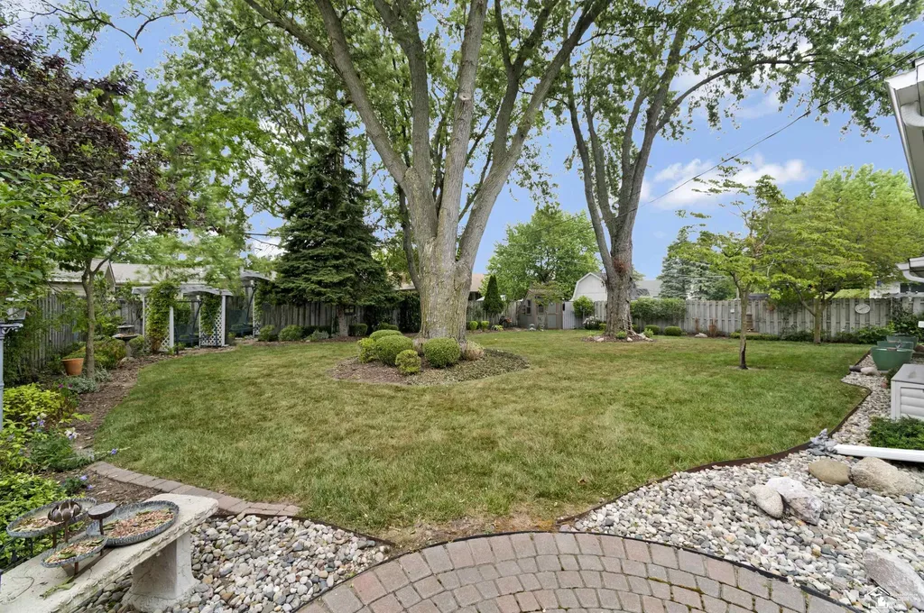 542 Fox Drive Monroe City MI 48161