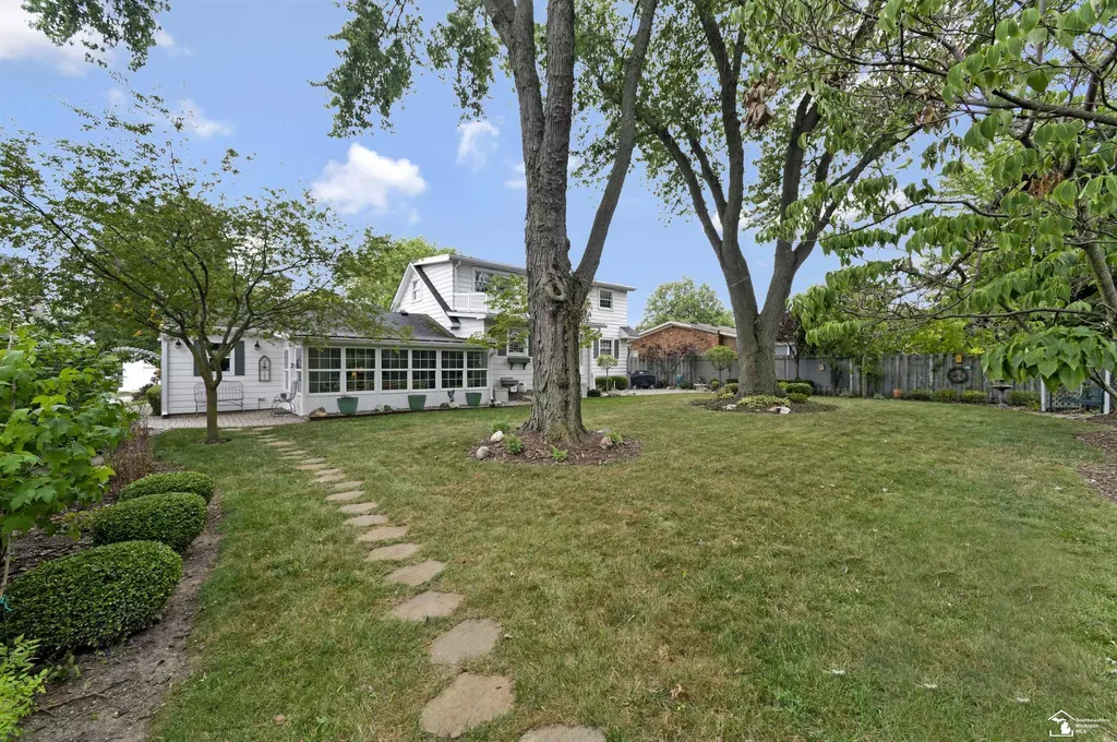 542 Fox Drive Monroe City MI 48161