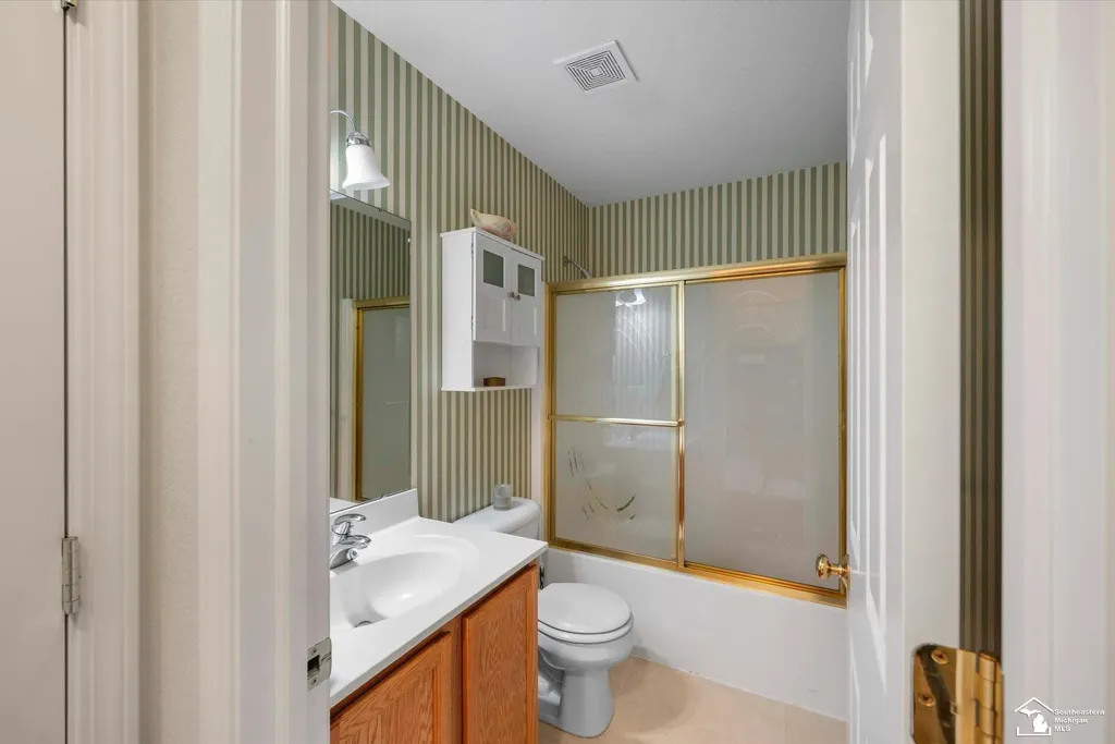 6646 Greenbriar Lane Bedford Township MI 48182