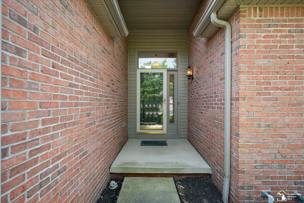 6646 Greenbriar Lane Bedford Township MI 48182