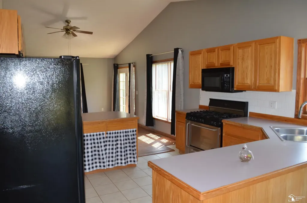 2977 Oakley Road Ingham Township MI 49285