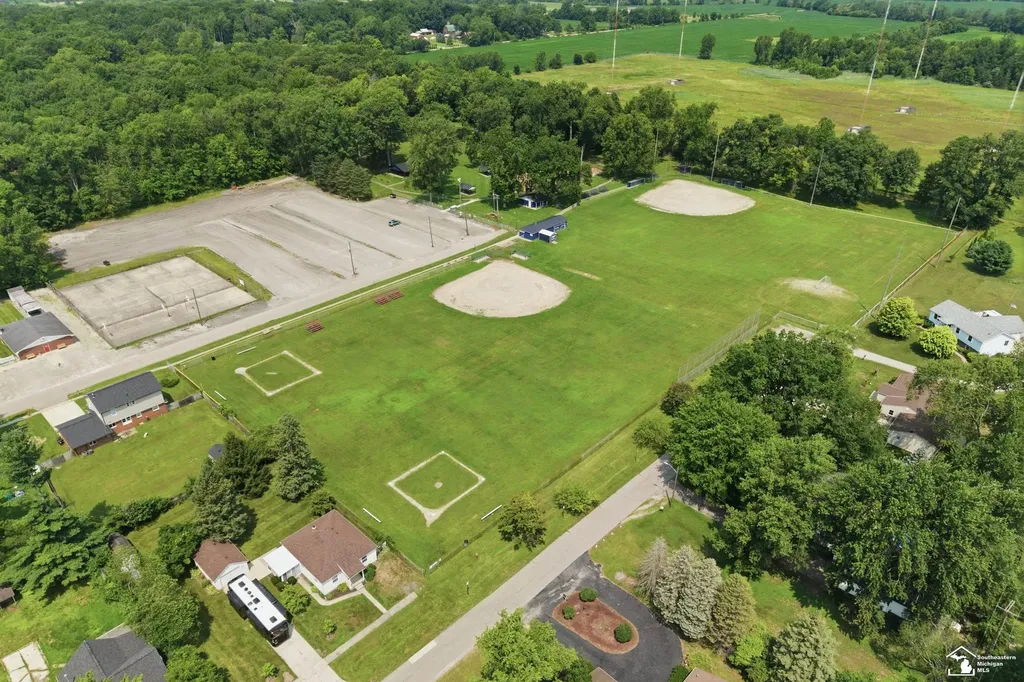 12891 Crane Street Carleton Village MI 48117
