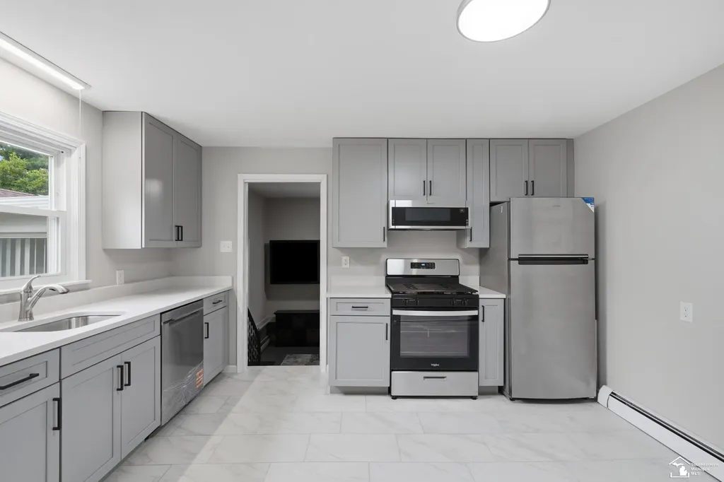 12891 Crane Street Carleton Village MI 48117