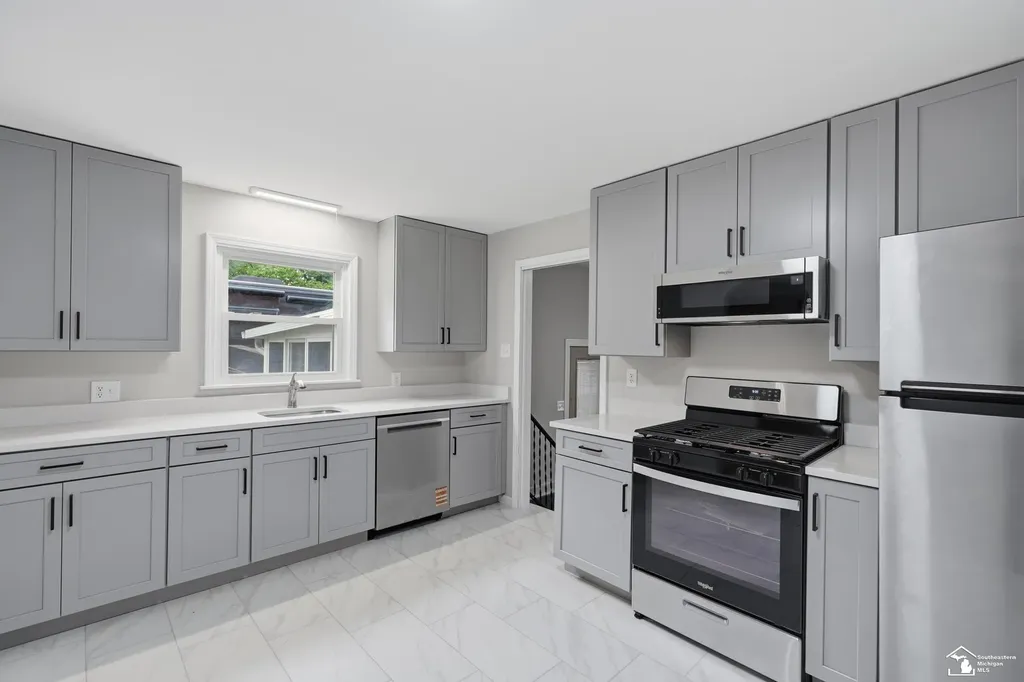 12891 Crane Street Carleton Village MI 48117