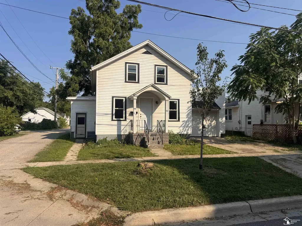 617 Union Street Monroe City MI 48161