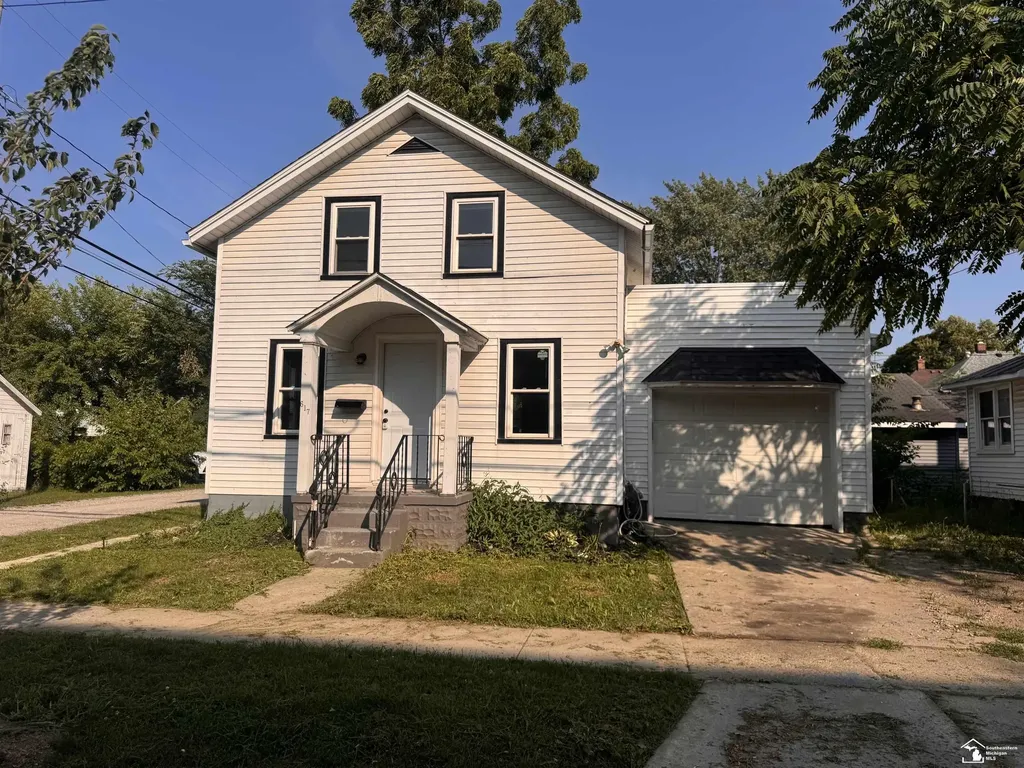 617 Union Street Monroe City MI 48161
