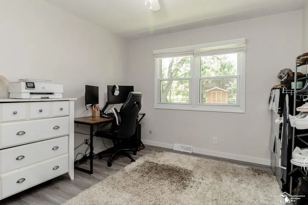 8413 Summerfield Road Bedford Township MI 48144