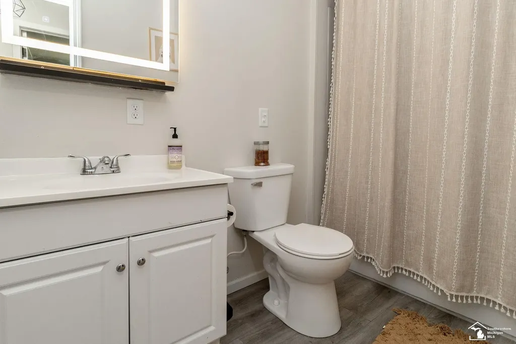 8413 Summerfield Road Bedford Township MI 48144