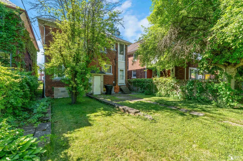 4392 Pacific Street Detroit City MI 48204
