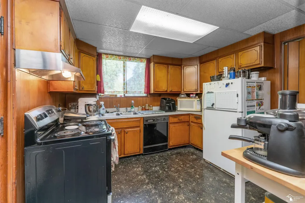 4392 Pacific Street Detroit City MI 48204