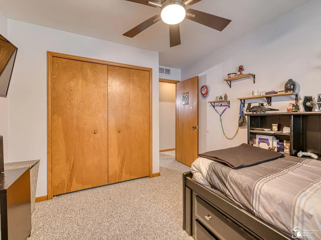 24860 Woodland Drive Brownstown Charter Township MI 48134