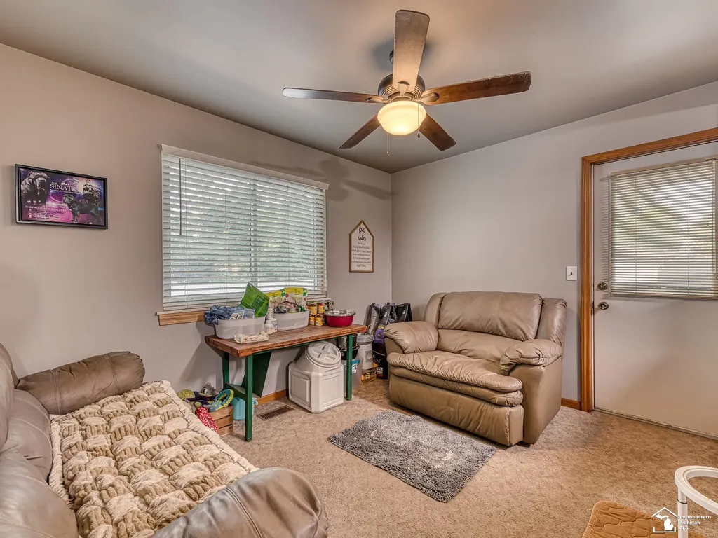 24860 Woodland Drive Brownstown Charter Township MI 48134