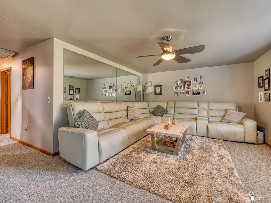 24860 Woodland Drive Brownstown Charter Township MI 48134