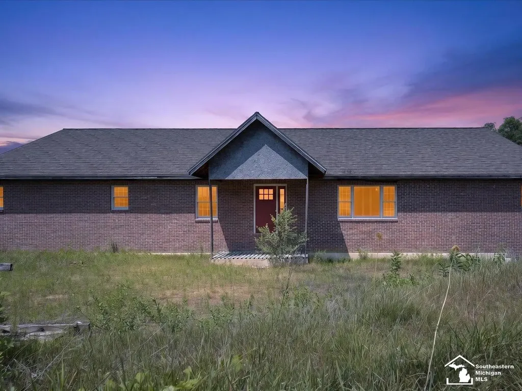 14844 Ida West Road Petersburg City MI 49270