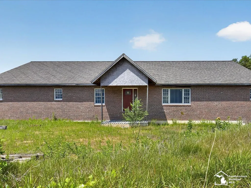 14844 Ida West Road Petersburg City MI 49270