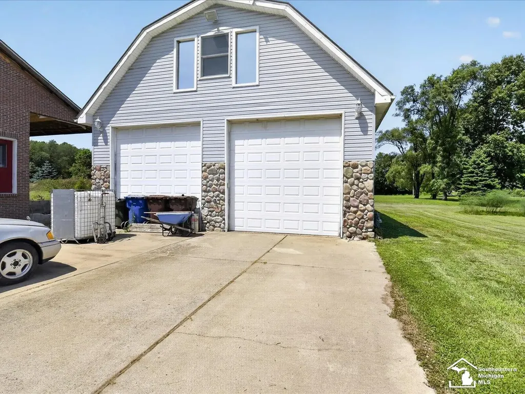 14844 Ida West Road Petersburg City MI 49270