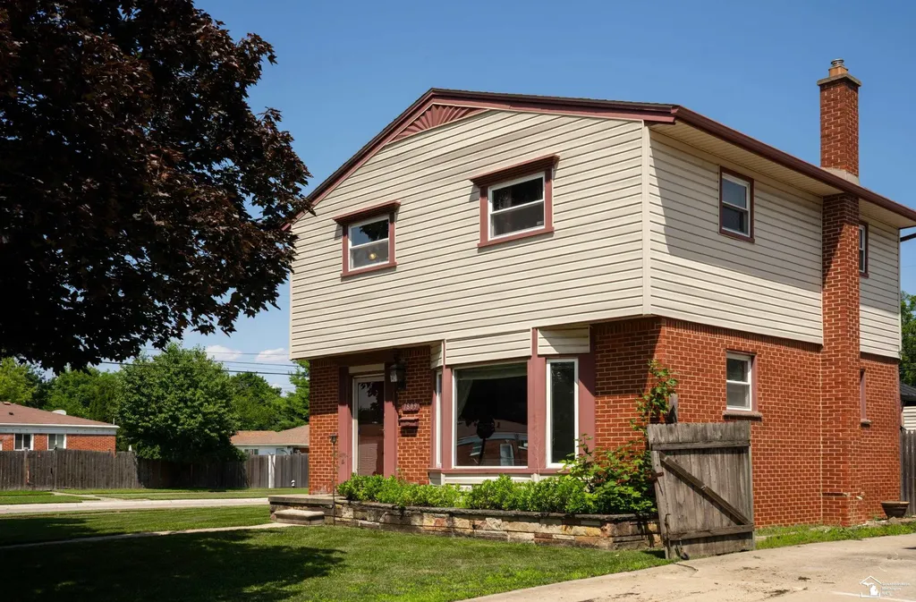 7809 Campbell Street Taylor City MI 48180