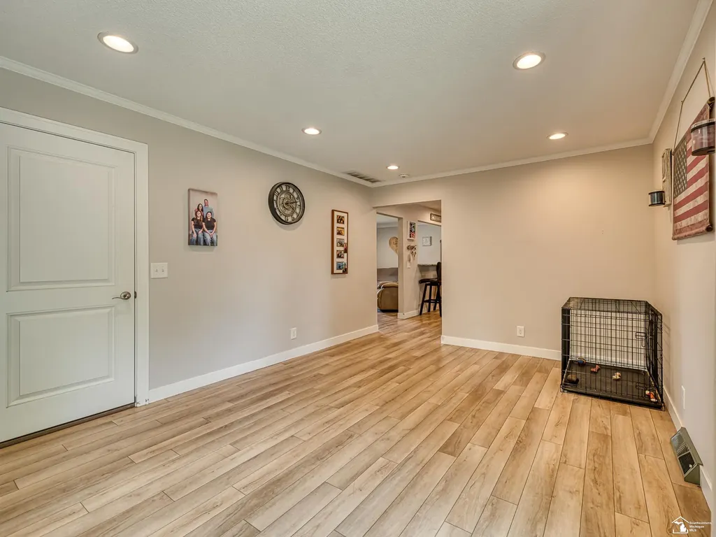 1021 Hackman Drive Bedford Township MI 48182