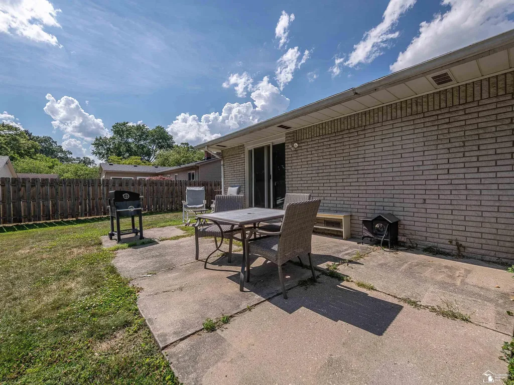 1021 Hackman Drive Bedford Township MI 48182