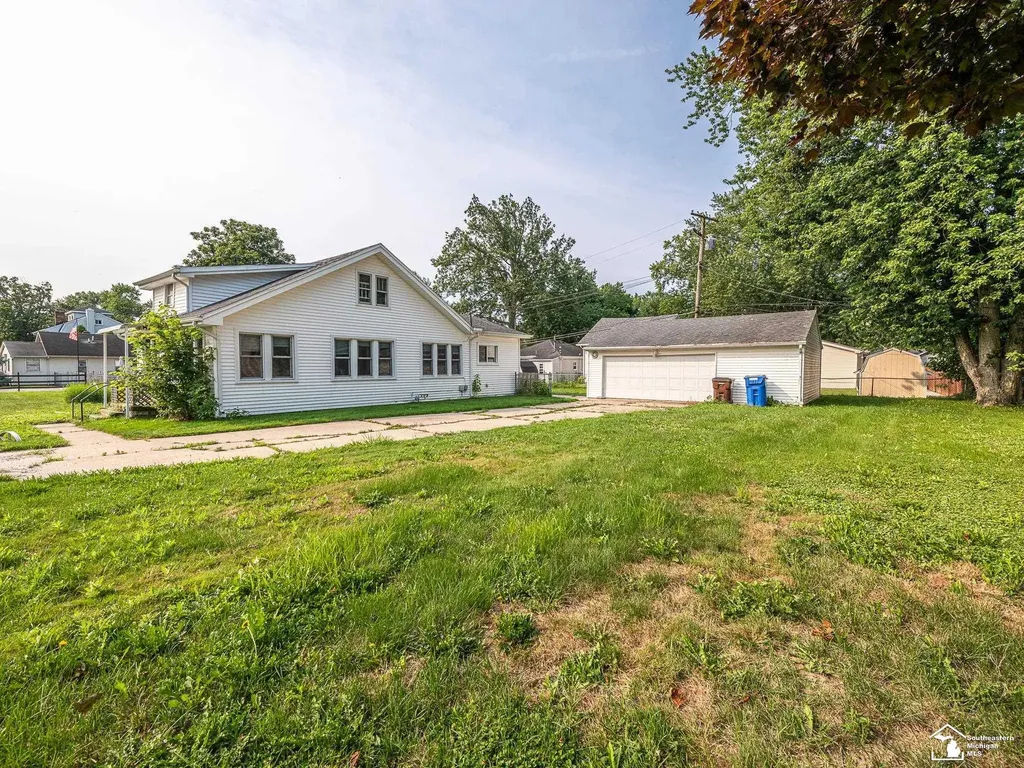 3278 Maplewood Street Frenchtown Township MI 48162