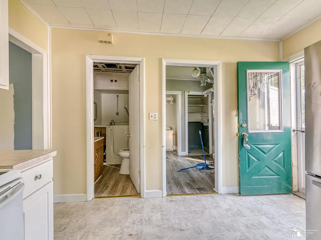 3278 Maplewood Street Frenchtown Township MI 48162