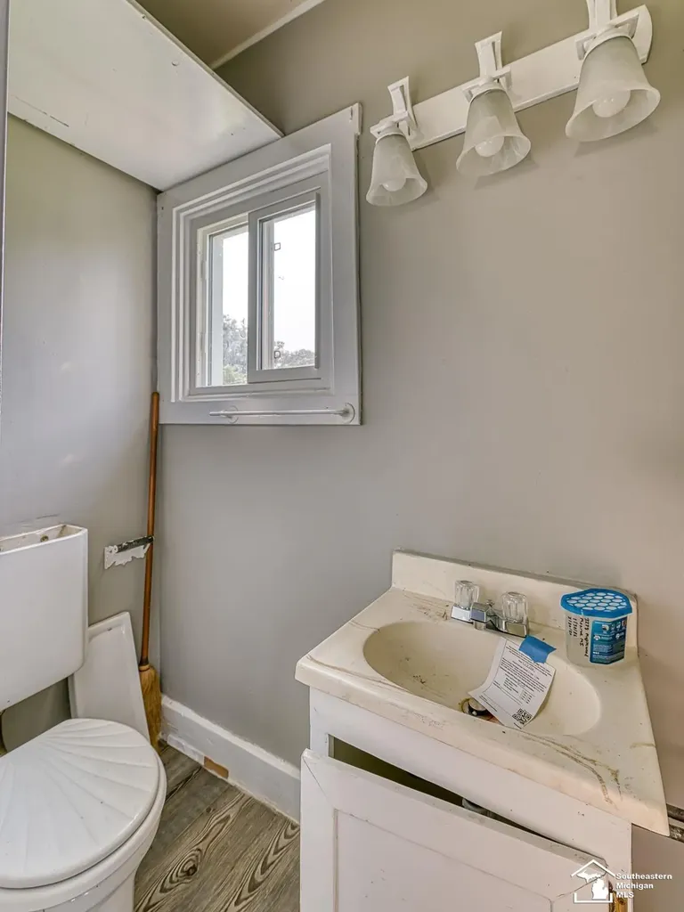 3278 Maplewood Street Frenchtown Township MI 48162