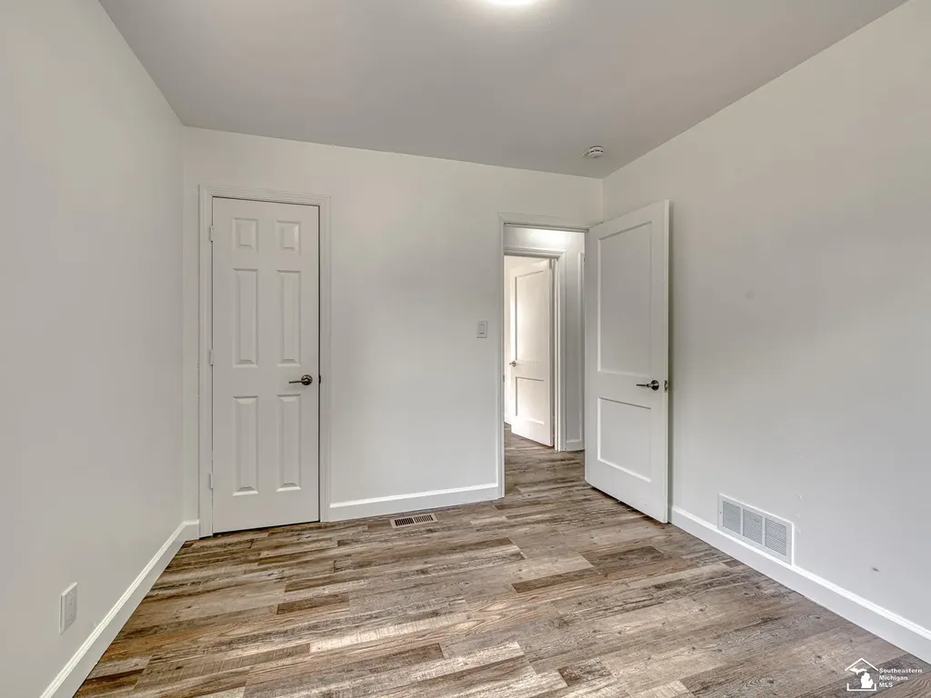 1322 Michigan Avenue Monroe Charter Township MI 48162