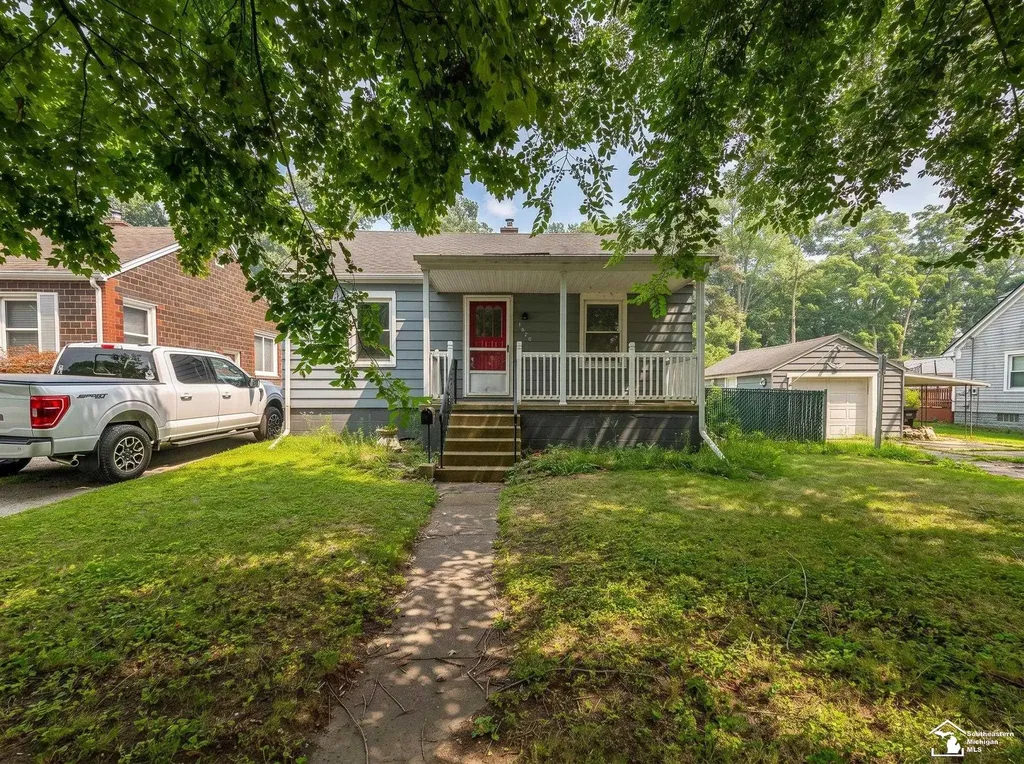 1322 Michigan Avenue Monroe Charter Township MI 48162