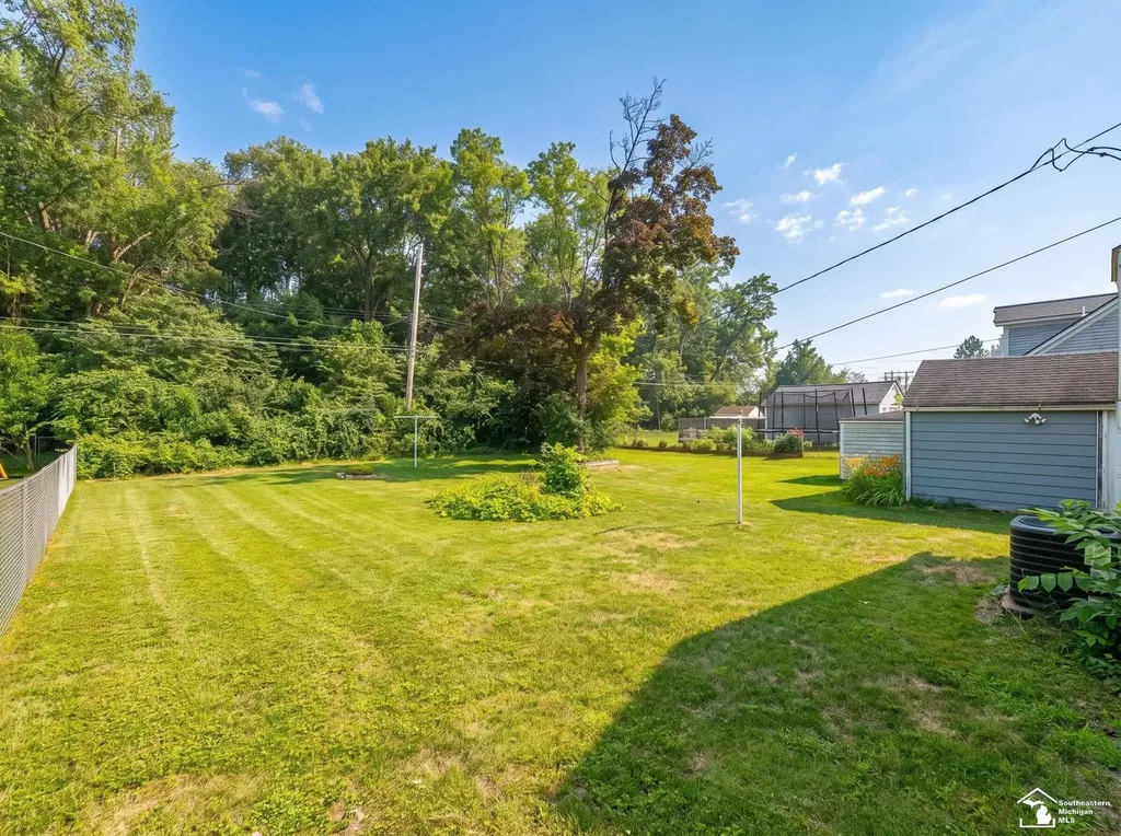 1322 Michigan Avenue Monroe Charter Township MI 48162