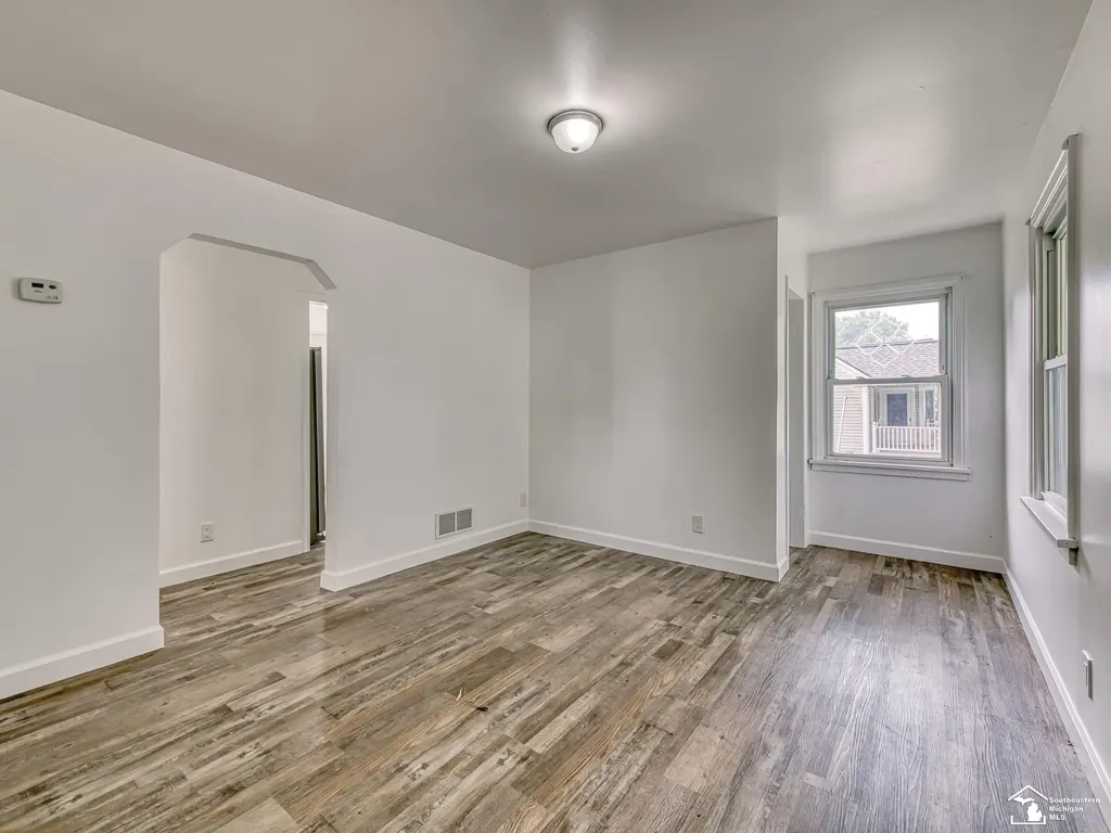 1322 Michigan Avenue Monroe Charter Township MI 48162
