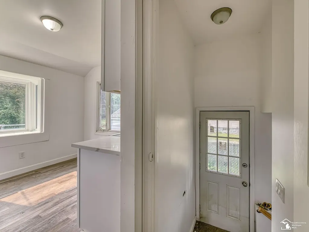 1322 Michigan Avenue Monroe Charter Township MI 48162