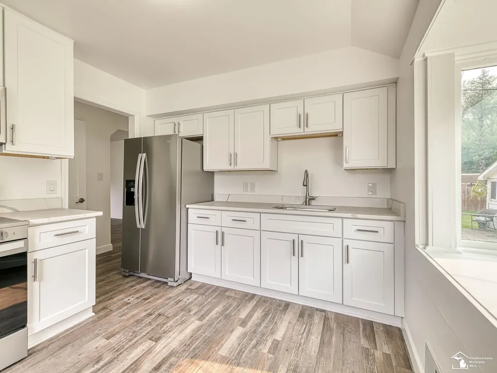 1322 Michigan Avenue Monroe Charter Township MI 48162