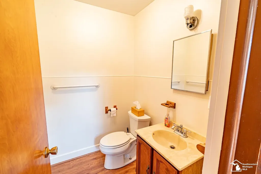 5848 Leroux Road Frenchtown Township MI 48166