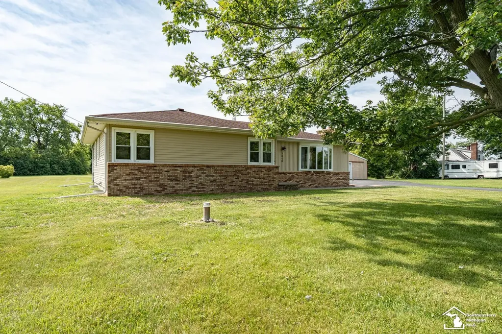 5848 Leroux Road Frenchtown Township MI 48166