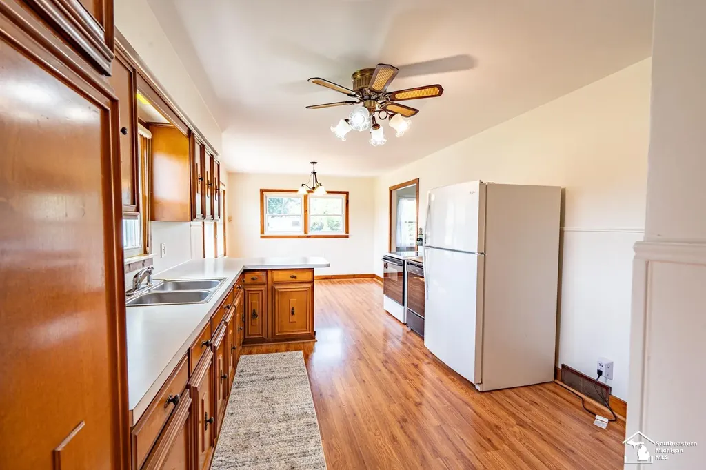 5848 Leroux Road Frenchtown Township MI 48166