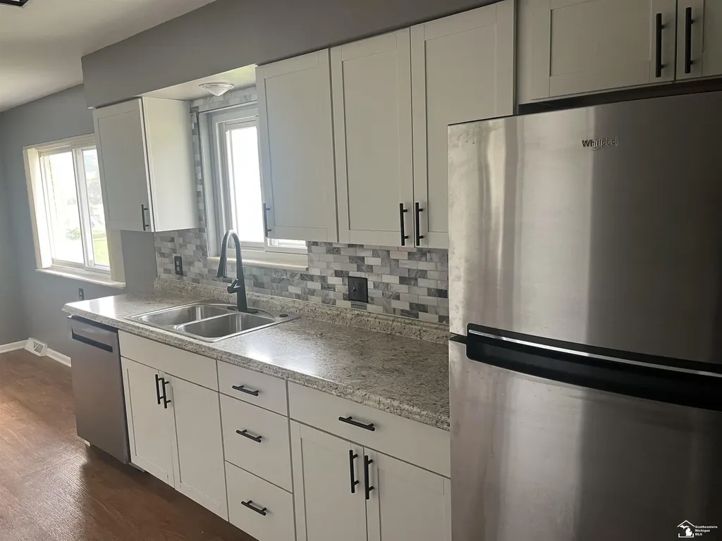 901 Huber Drive Monroe City MI 48162