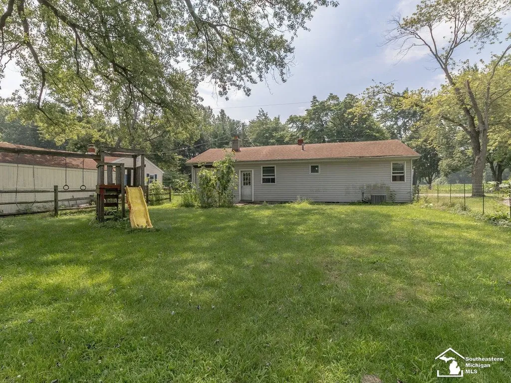 3840 W Erie Road Bedford Township MI 48182