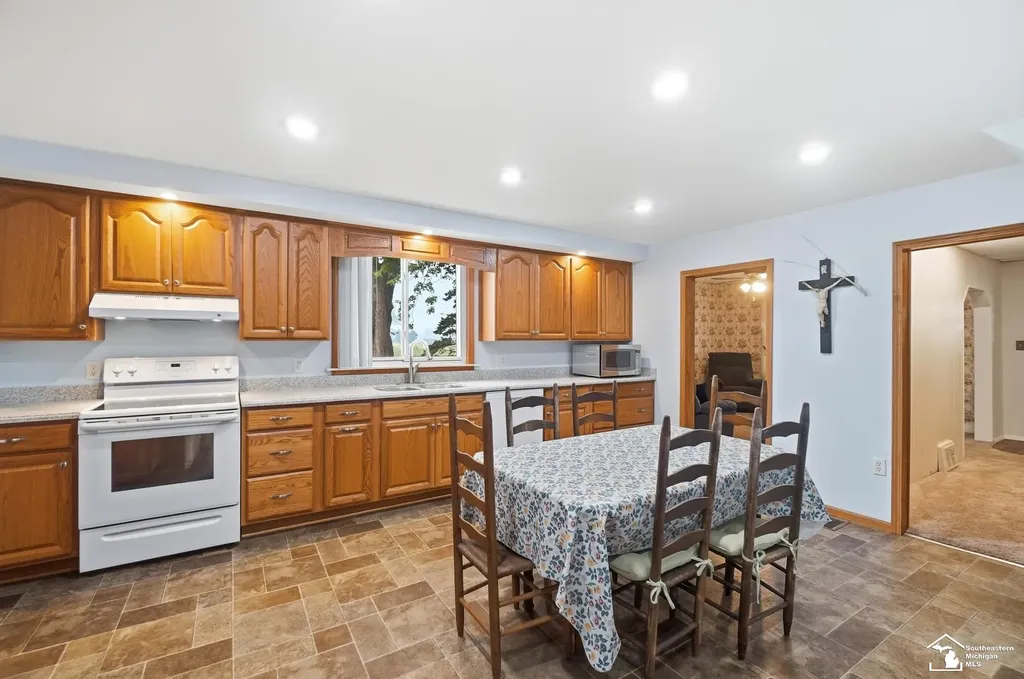 4165 Fay Road Exeter Township MI 48117