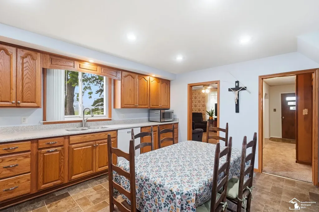 4165 Fay Road Exeter Township MI 48117