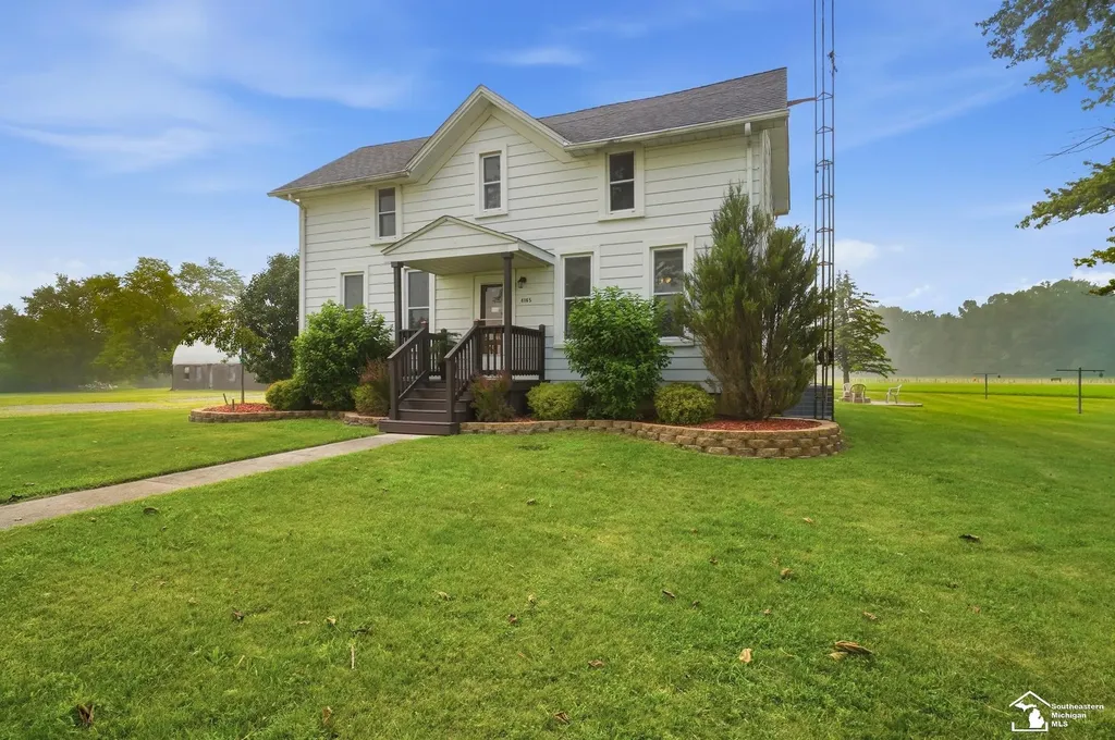 4165 Fay Road Exeter Township MI 48117
