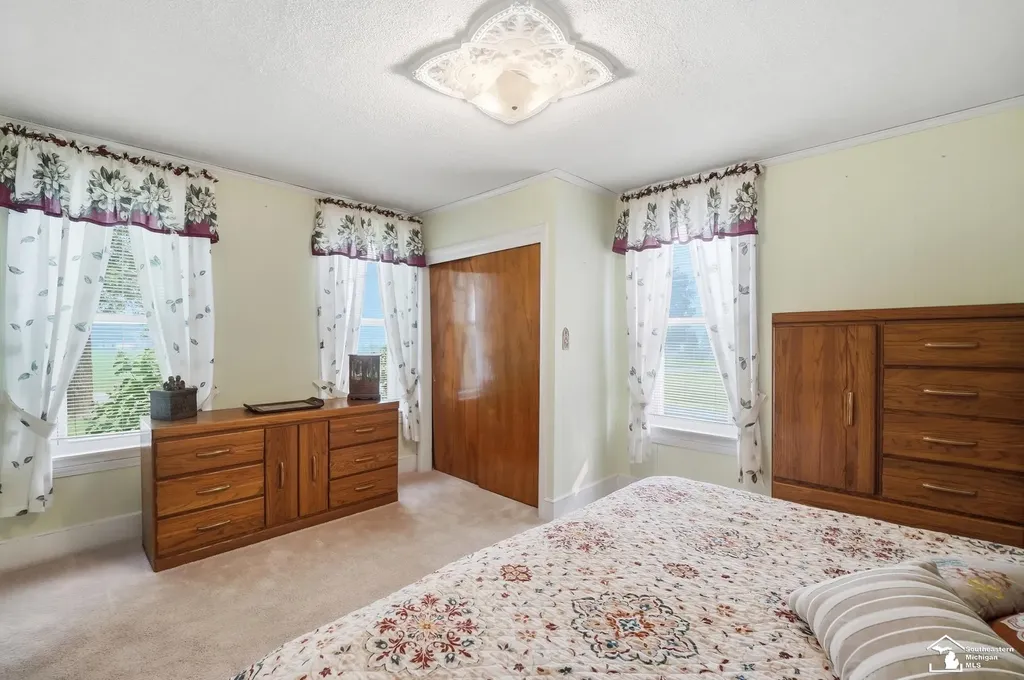 4165 Fay Road Exeter Township MI 48117