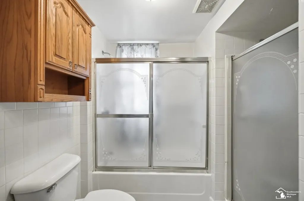 4165 Fay Road Exeter Township MI 48117