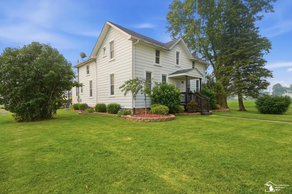 4165 Fay Road Exeter Township MI 48117