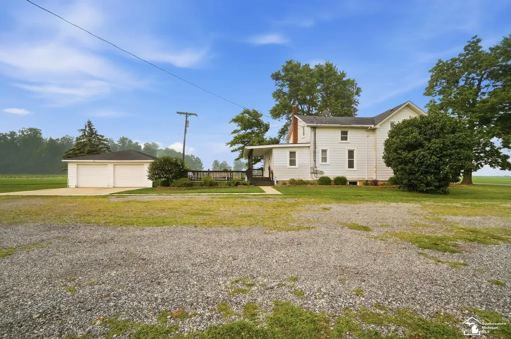 4165 Fay Road Exeter Township MI 48117