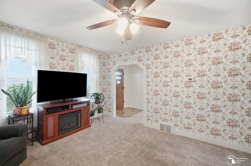 4165 Fay Road Exeter Township MI 48117