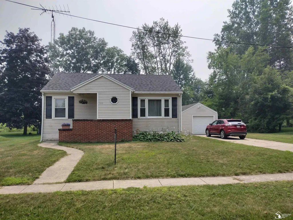 1115 Cherry Street Unknown City MI 48182