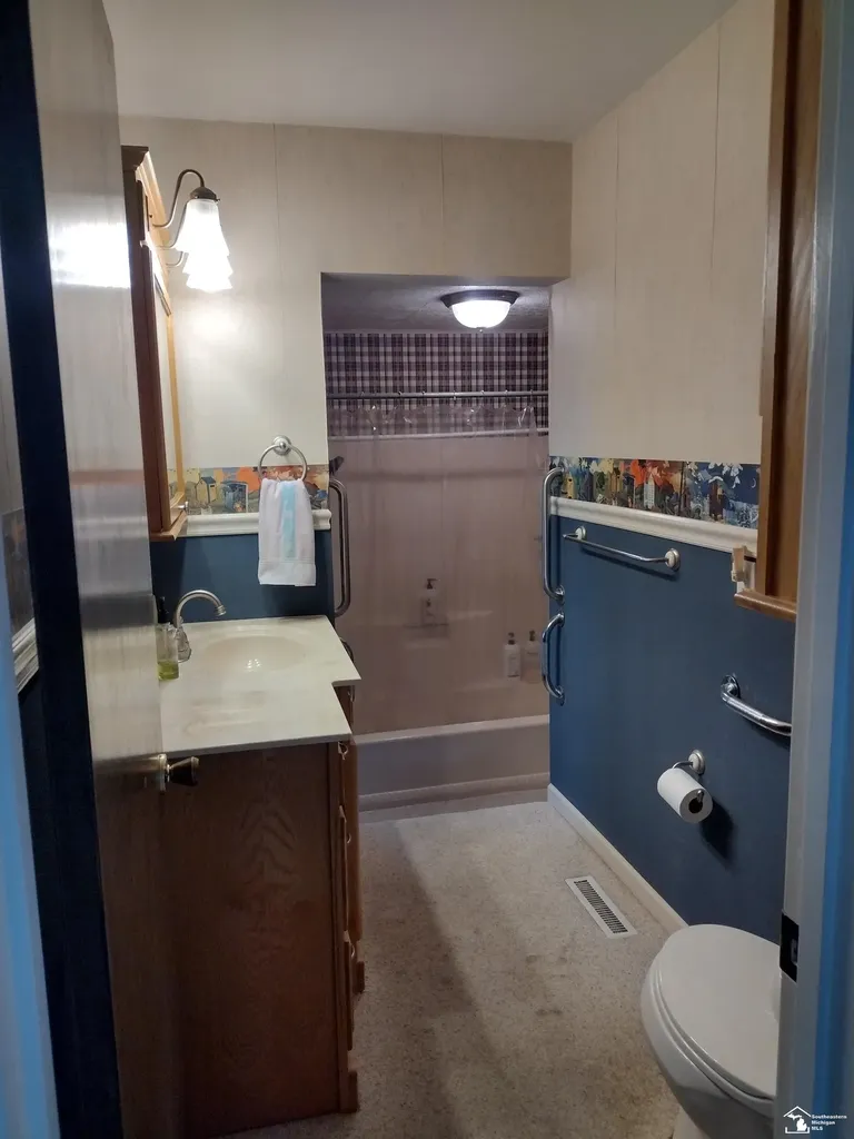 1115 Cherry Street Unknown City MI 48182